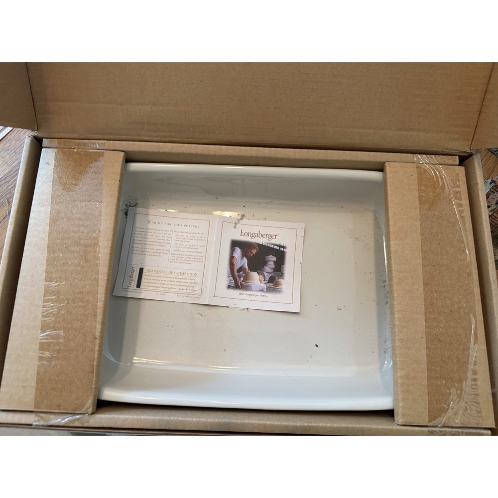New Longaberger 9x13 Woven Traditions Ivory Baking Dish NIB